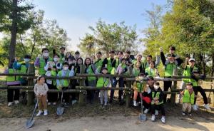 현대엔지니어링, '생태숲 가꾸기' 등 가족 봉사활동 실시